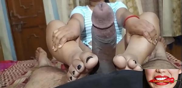 trendsMy First Time Giving A Footjob